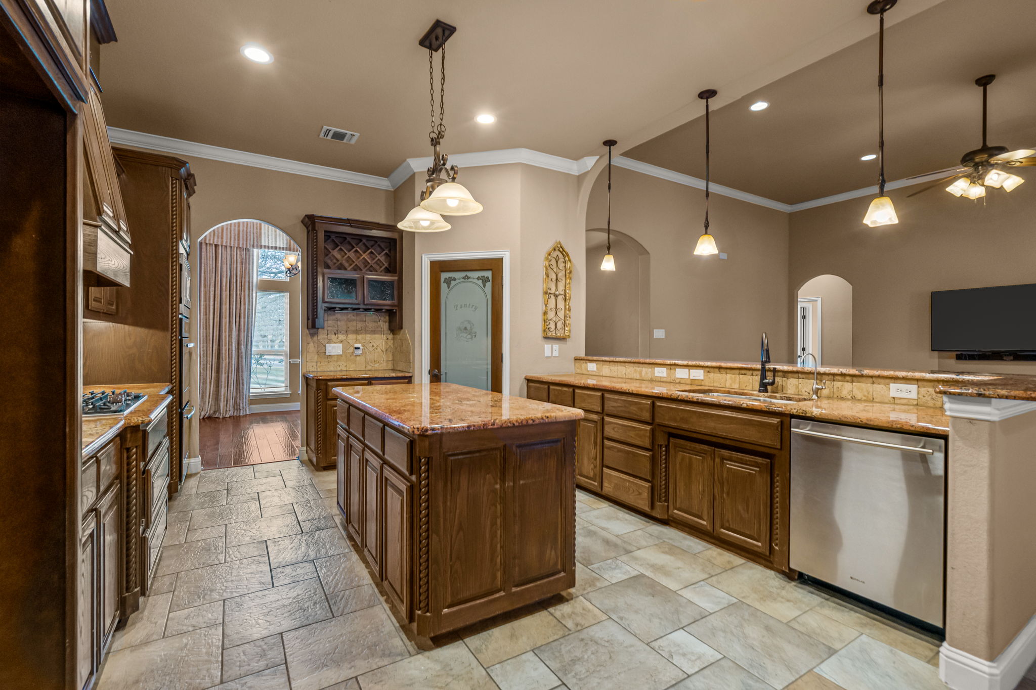 211 Pack Saddle Trail Weatherford, TX 76088 - Photo 11 of 40