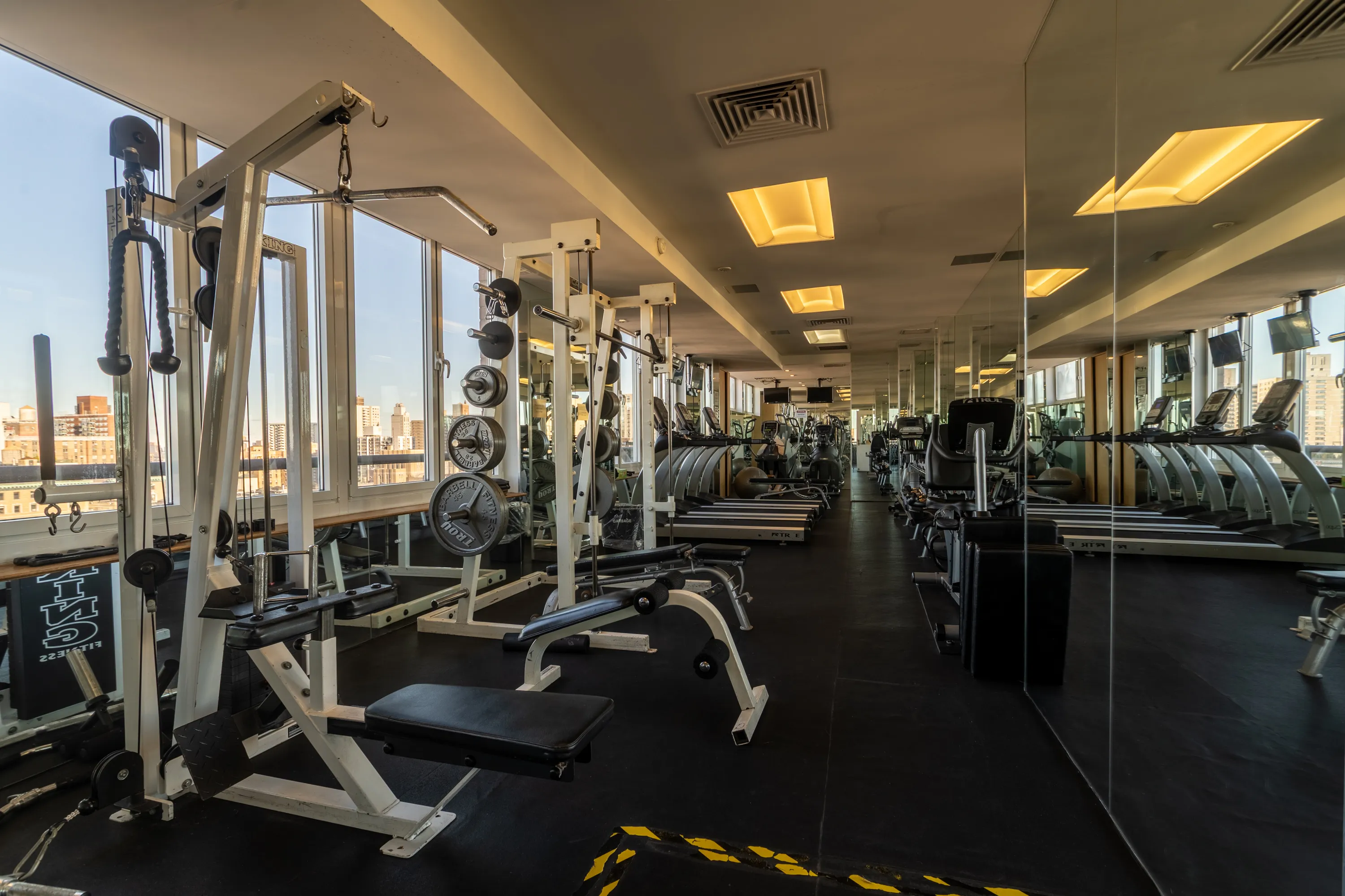 250 West 90th Street, Unit 12G Manhattan, NY 10024 - Photo 14 of 19