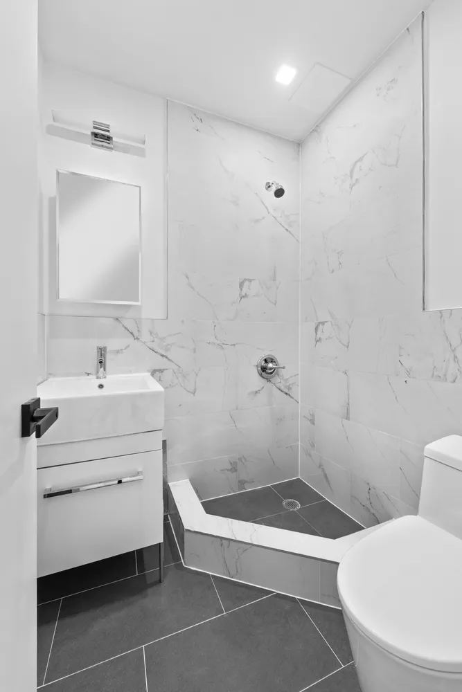 $4,250 | 34-32 43rd Street, Unit 2L | Astoria