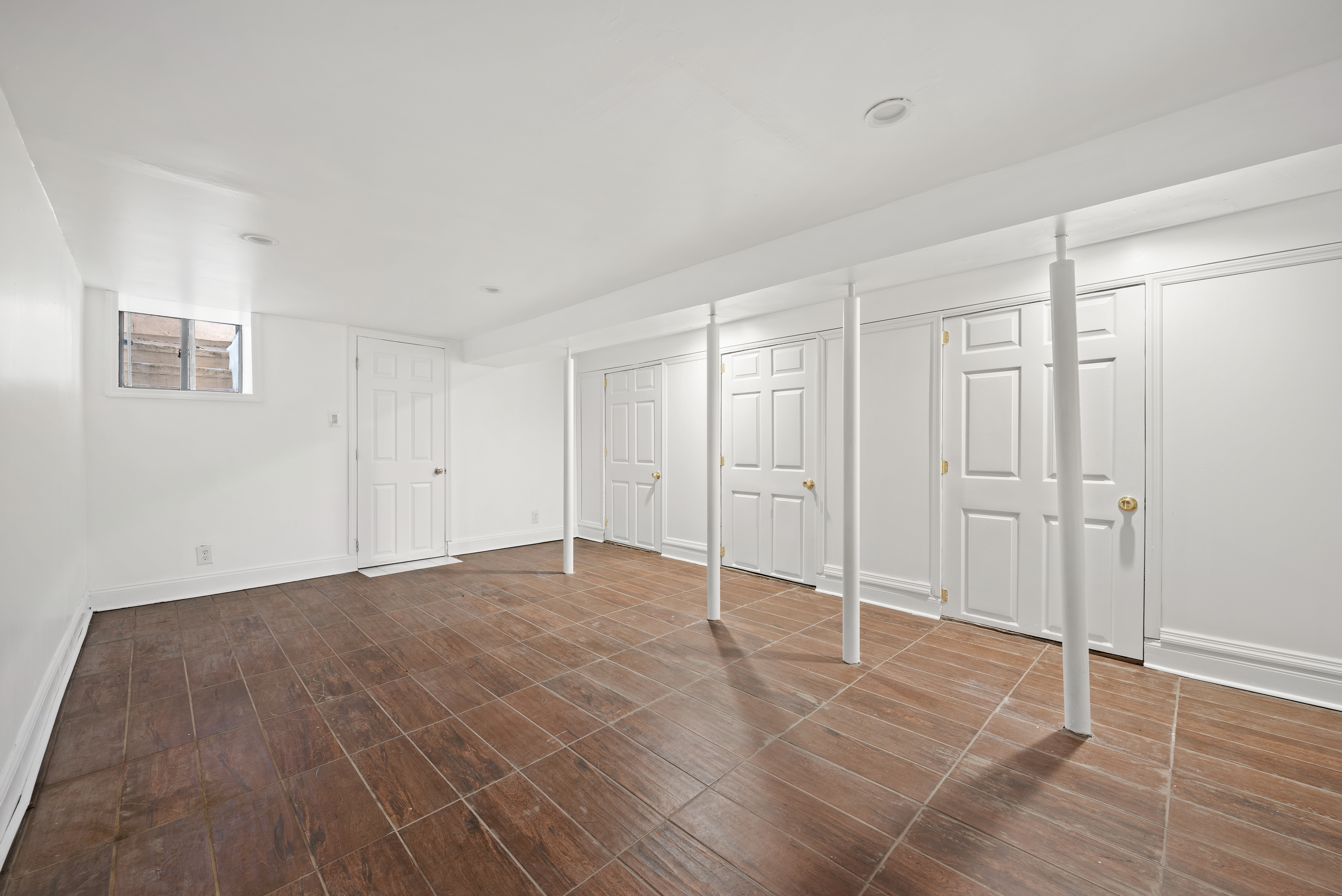 654 Lafayette Avenue, Unit GARDENA Brooklyn, NY 11216 - Photo 10 of 14 a view of an empty room