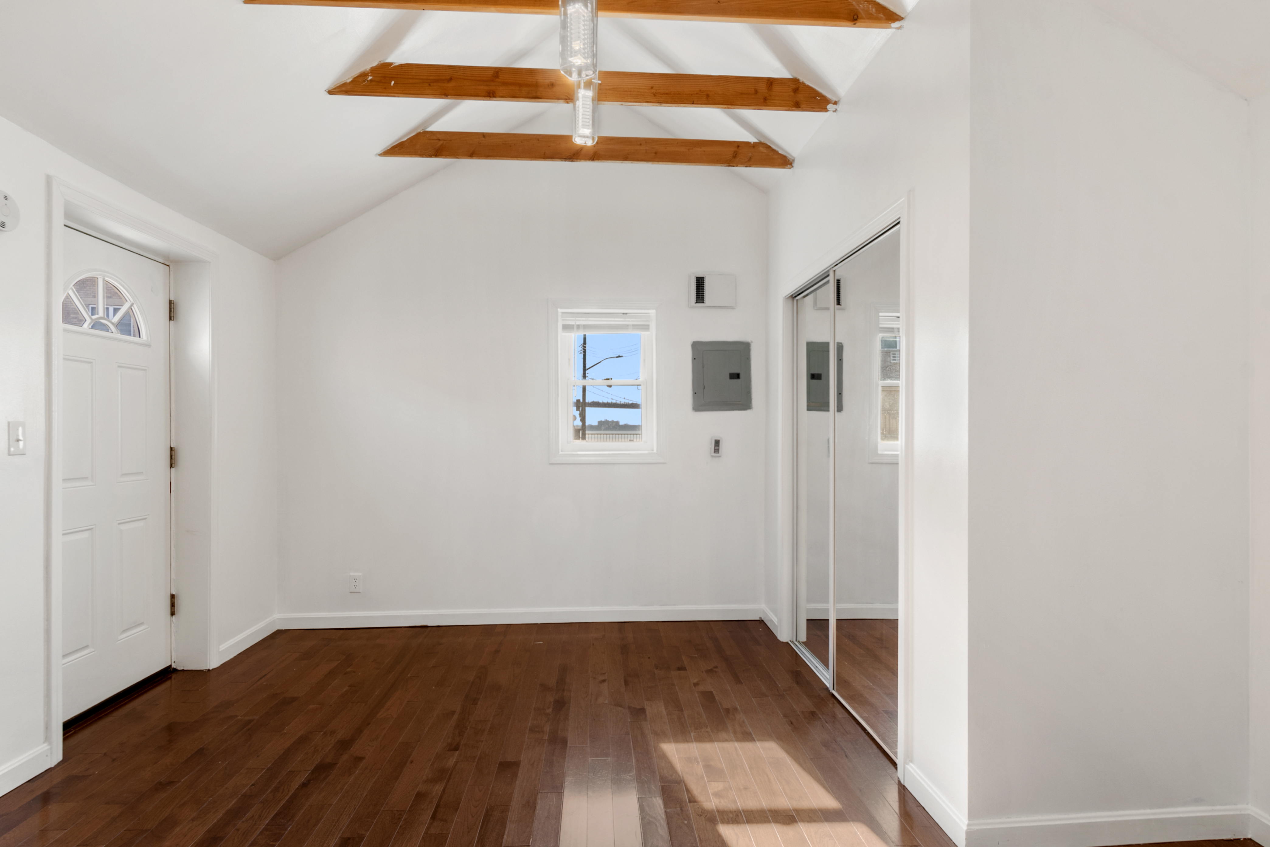 6 Schuyler Terrace Bronx, NY 10465 - Photo 9 of 27