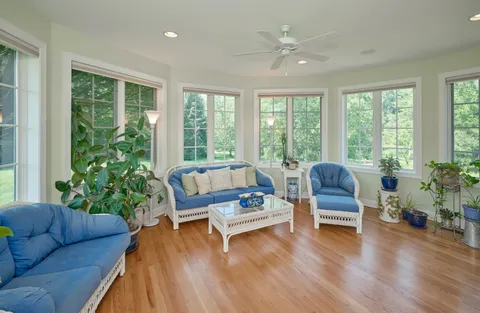 $2,375,000 | 10 Eastburn Drive, New Hope, PA 18938