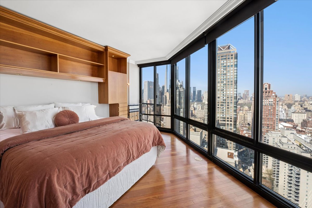 304 East 65th Street, Unit PHB Manhattan, NY 10065 - Photo 18 of 29