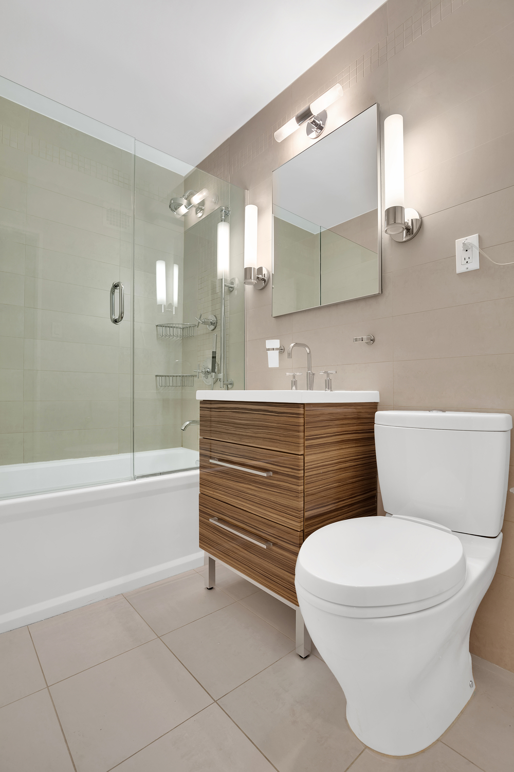 155 East 38th Street, Unit 17D Manhattan, NY 10016 - Photo 4 of 6