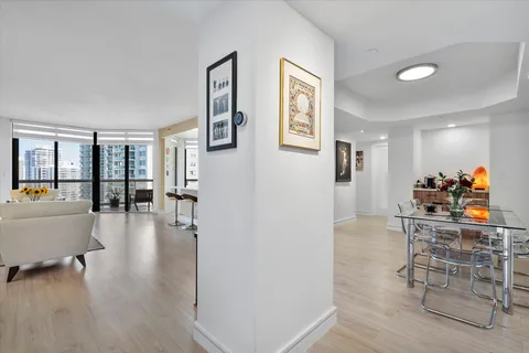 $629,000 | 20191 East Country Club Drive, Unit 1903, Aventura, FL 33180