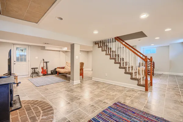 $349,900 | 6007 Winthrope Avenue, Baltimore, MD 21206