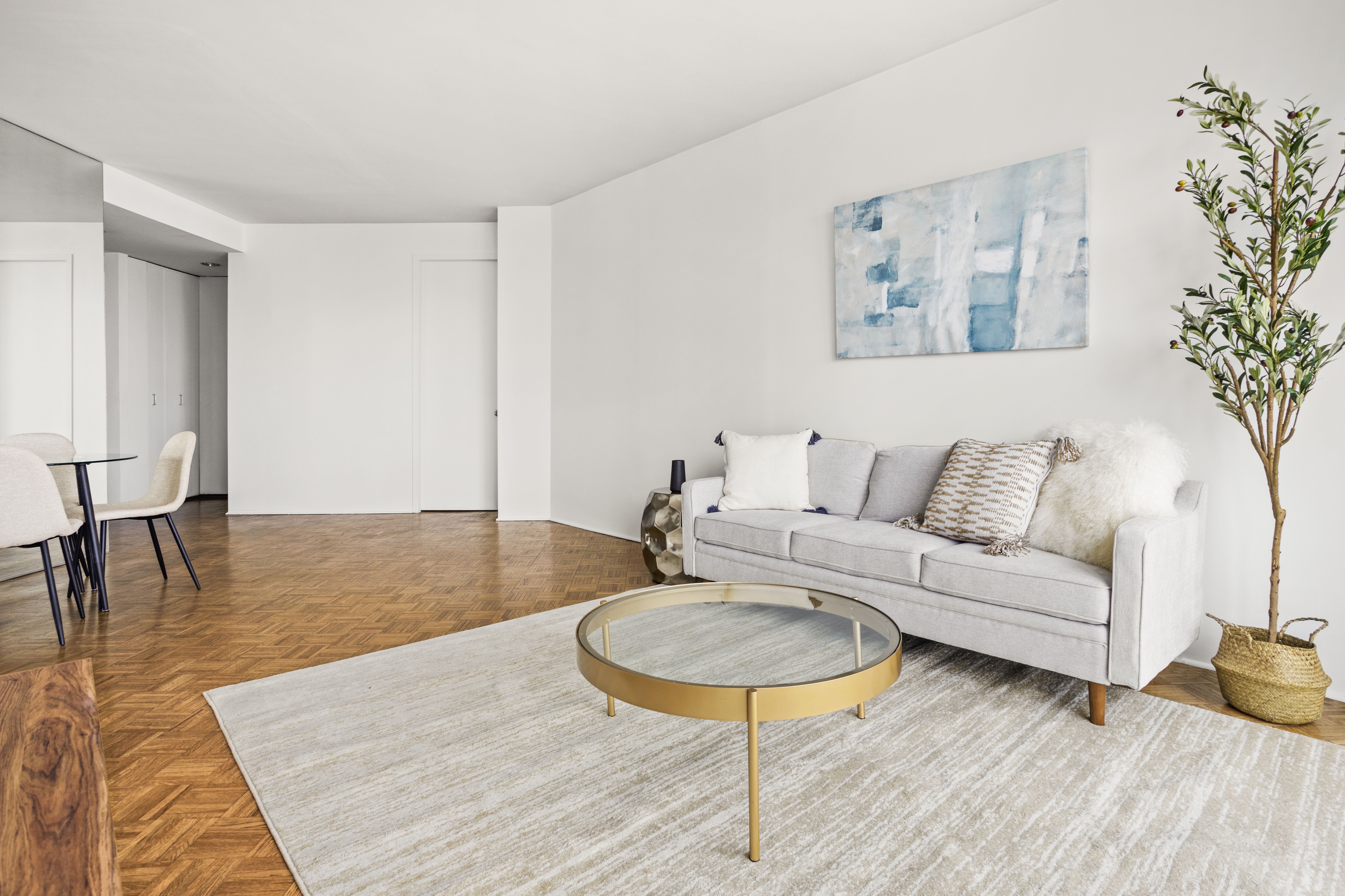 146 West 57th Street, Unit 56C Manhattan, NY 10019 - Photo 3 of 15