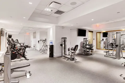 $5,999,000 | 235 West 75th Street, Unit 423 | Upper West Side