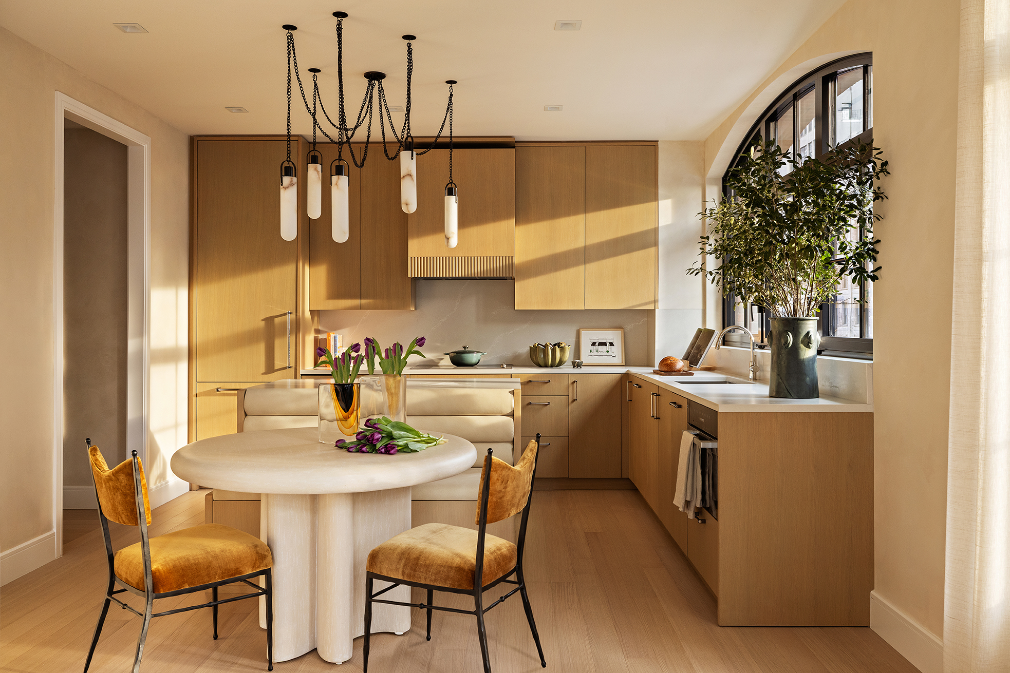 201 East 23rd Street, Unit 5B Manhattan, NY 10010 - Photo 2 of 23 a dining room with furniture and window