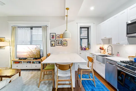 $475,000 | 1514 17th Street Northwest, Unit Undisclosed, Washington, DC 20036