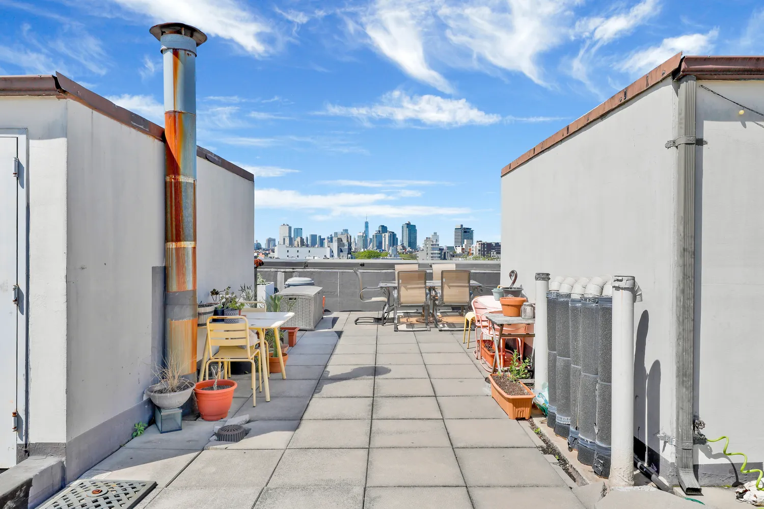 $4,500 | 36 Russell Street, Unit 22 | Greenpoint