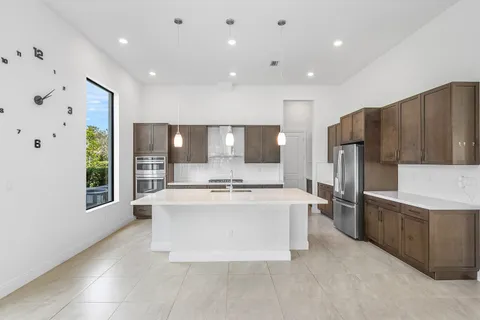 $1,475,000 | 12035 North Baypoint Circle, Parkland, FL 33076