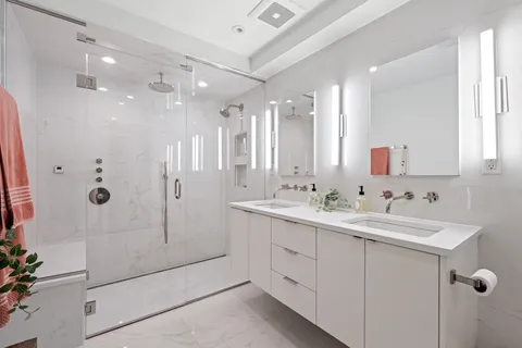 $2,750,000 | 46 Clarendon Street, Unit 1, Boston, MA 02116