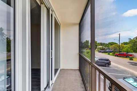 $225,000 | 4501 Northeast 21st Avenue, Unit 208, Fort Lauderdale, FL 33308