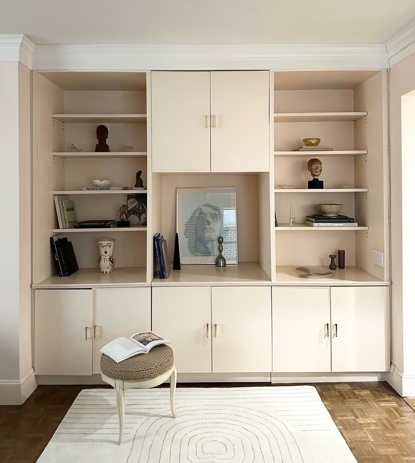 475 Park Avenue, Unit 11E Manhattan, NY 10022 - Photo 3 of 9 a bedroom with a bed and closet