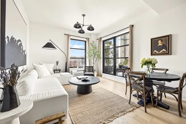 $6,750 | 13-33 Jackson Avenue, Unit 9B | Long Island City