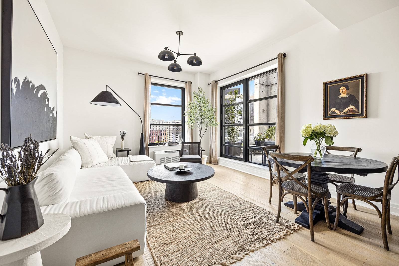 13-33 Jackson Avenue, Unit 9B Queens, NY 11101 - Photo 2 of 17