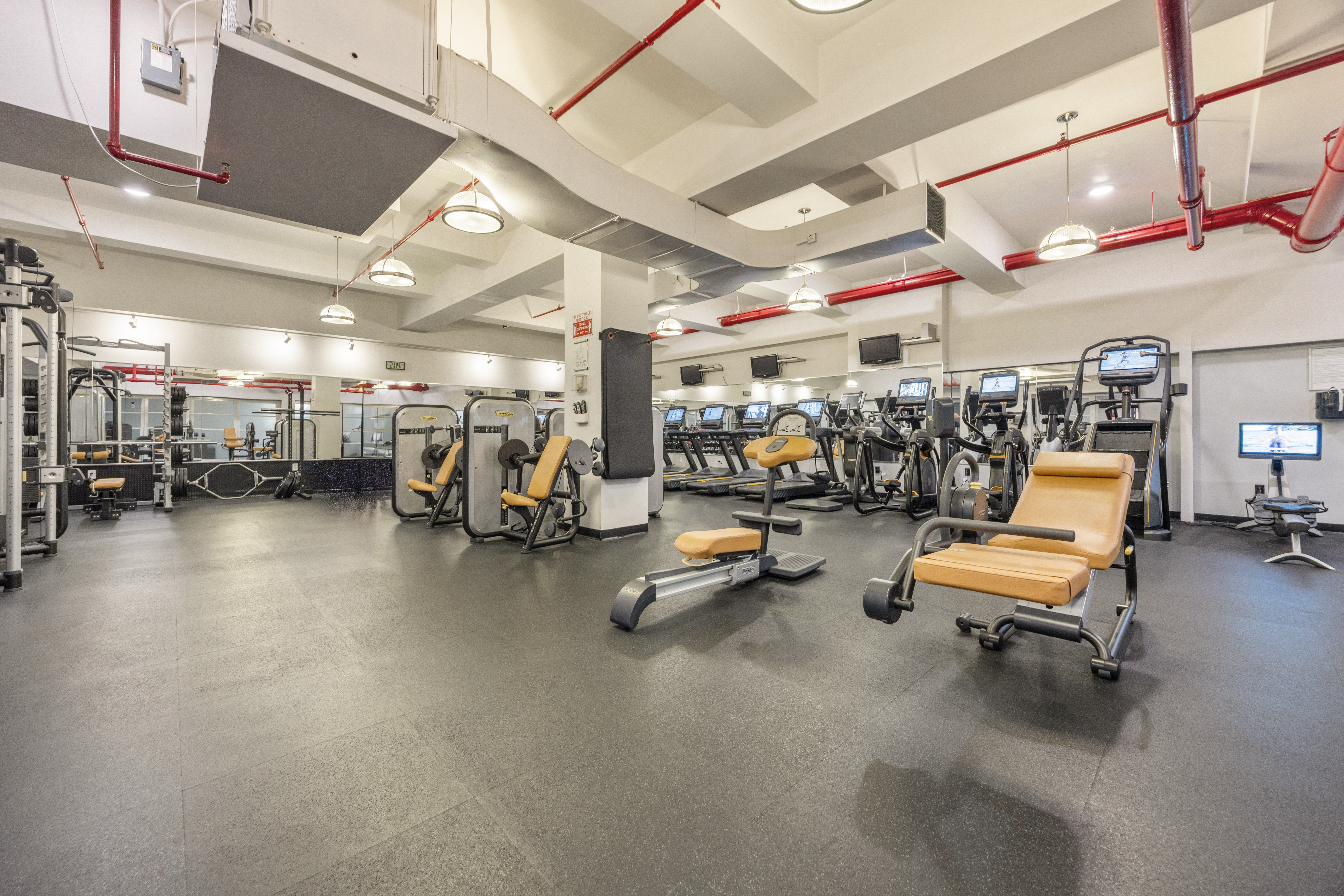 365 Bridge Street, Unit 5N Brooklyn, NY 11201 - Photo 9 of 12 a view of a room with gym equipment