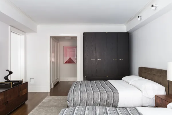 $28,000 | 530 Park Avenue, Unit 2F | Lenox Hill