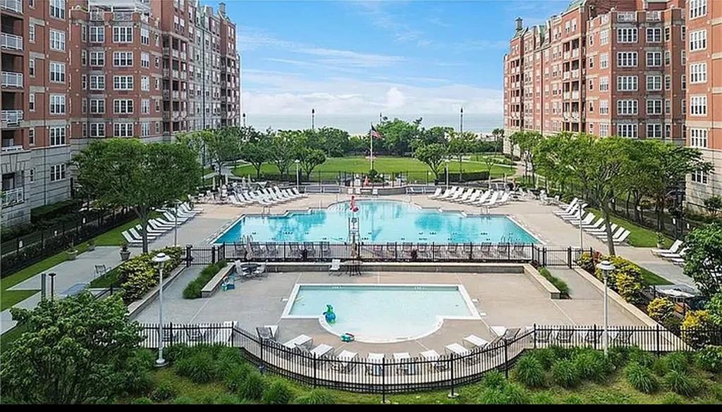60 Oceana Drive West, Unit 10A Brooklyn, NY 11235 - Photo 13 of 15