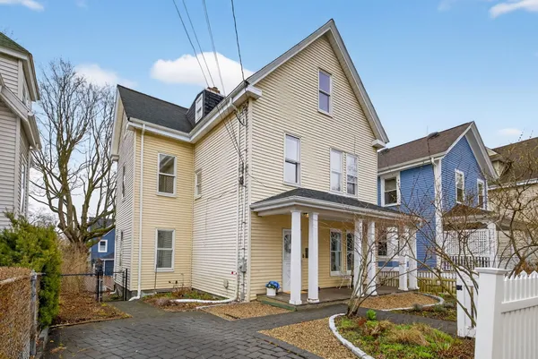 Contact Agent | 146 Poplar Street, Boston, MA 02131