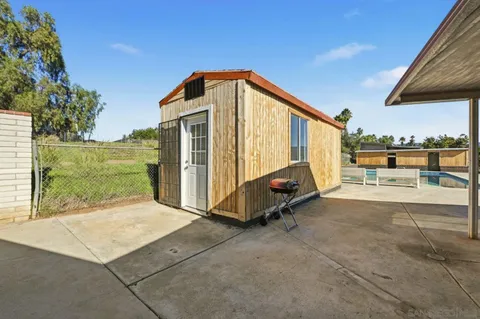 $800,000 | 612 Momar Lane, Escondido, CA 92027