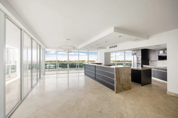 $1,600,000 | 2127 Brickell Avenue, Unit 1805, Miami, FL 33129