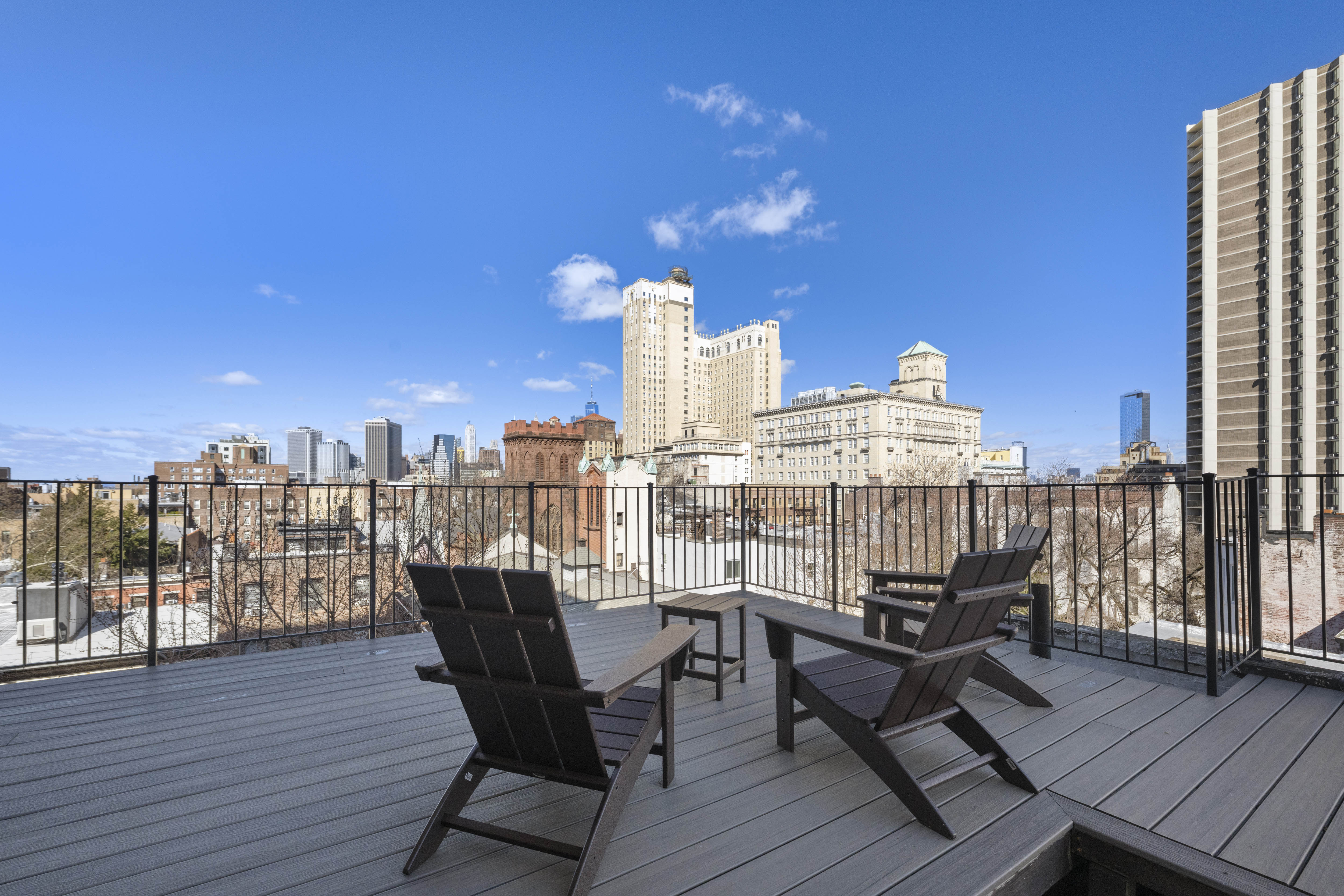 21 Monroe Place, Unit 5F Brooklyn, NY 11201 - Photo 8 of 10 a view of a terrace with sitting area
