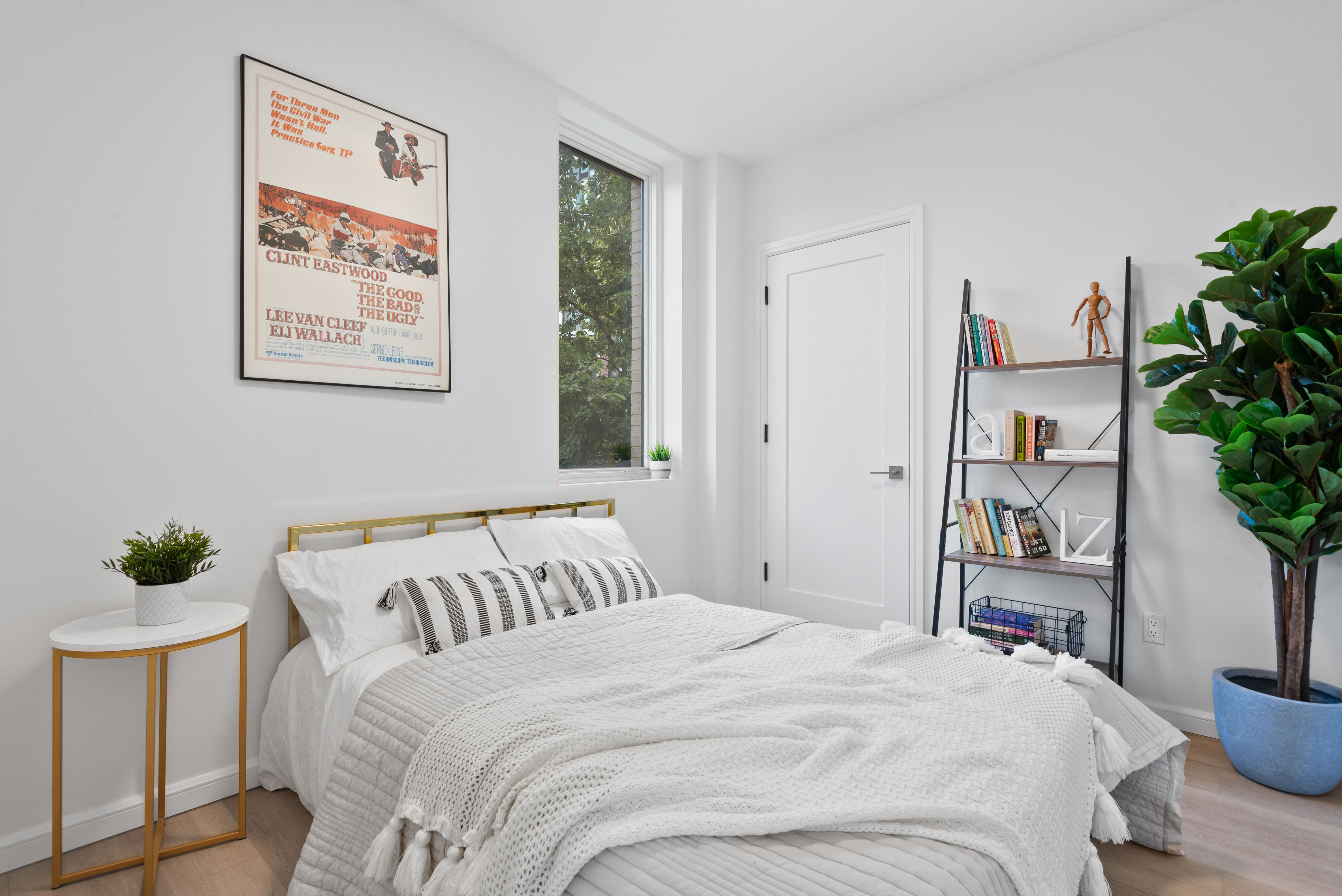 1 Lenox Road, Unit 6A Brooklyn, NY 11226 - Photo 5 of 12 a bedroom with a bed and a painting on the wall