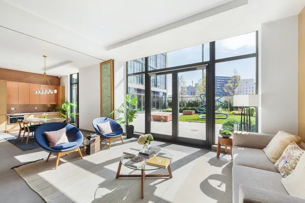 $3,500 | 22-18 Jackson Avenue, Unit 614 | Long Island City