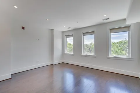 $675,000 | 1451 Girard Street Northwest, Unit 4, Washington, DC 20009