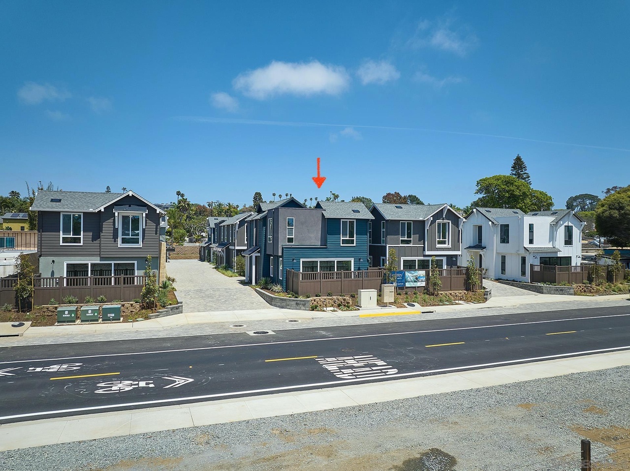 561 North Vulcan Avenue Encinitas, CA 92024 - Photo 28 of 35