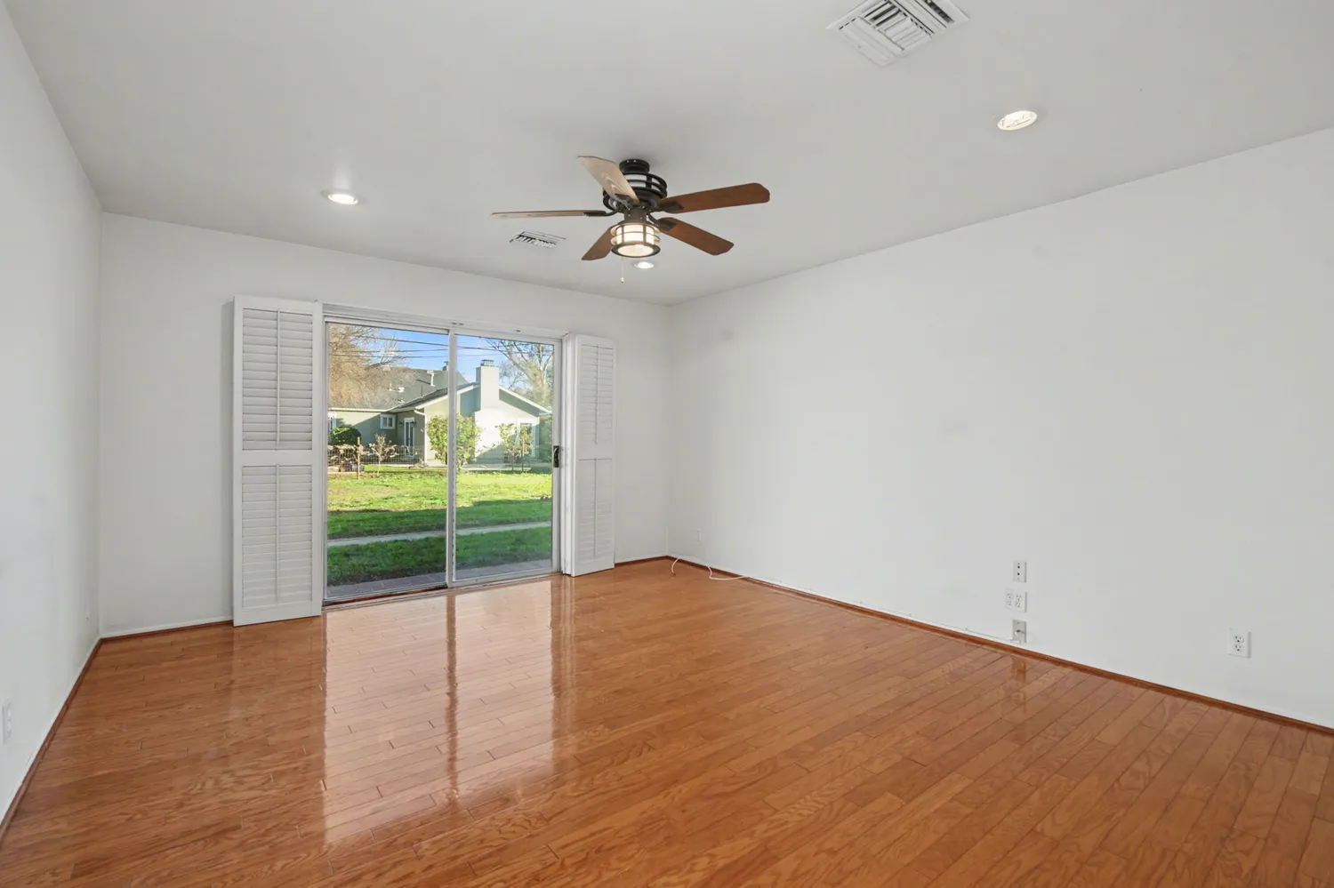 $1,349,000 | 4830 Ledge Avenue, Los Angeles, CA 91601