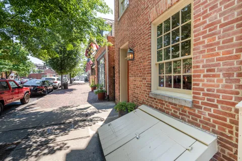 a picture of a bench in a building
