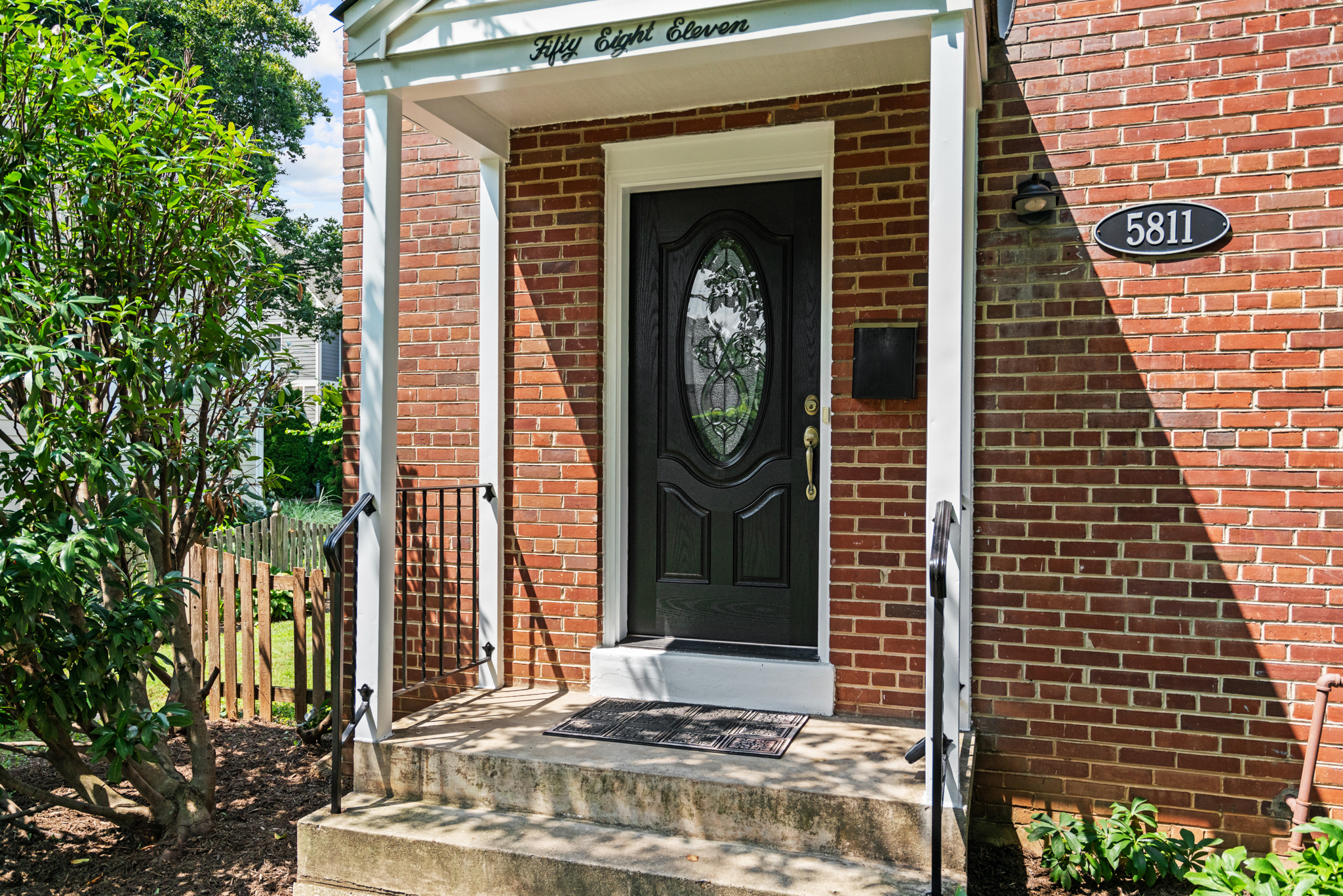 5811 Walton Road Bethesda, MD 20817 - Photo 4 of 54 Gallery Image 4