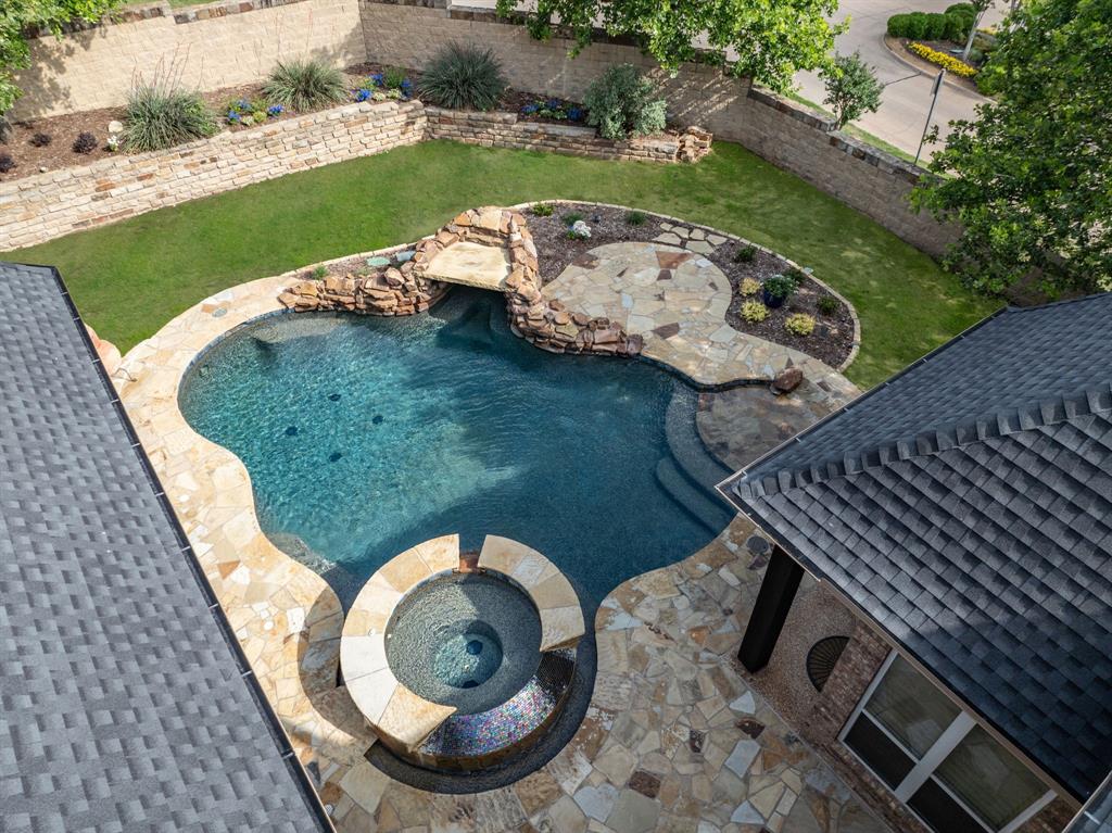 771 Hayden Road Lantana, TX 76226 - Photo 3 of 41