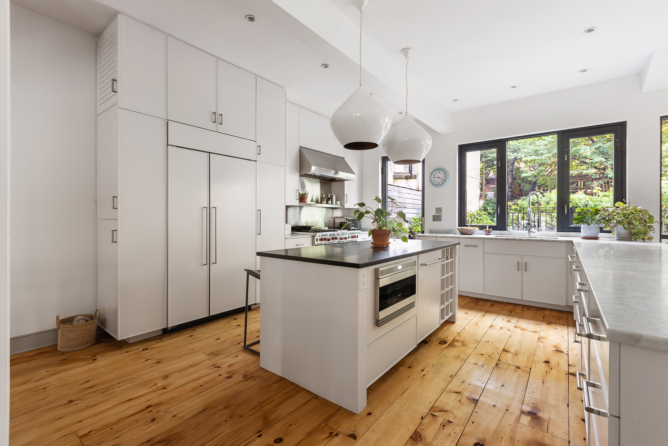 56 Middagh Street Brooklyn, NY 11201 - Photo 2 of 10