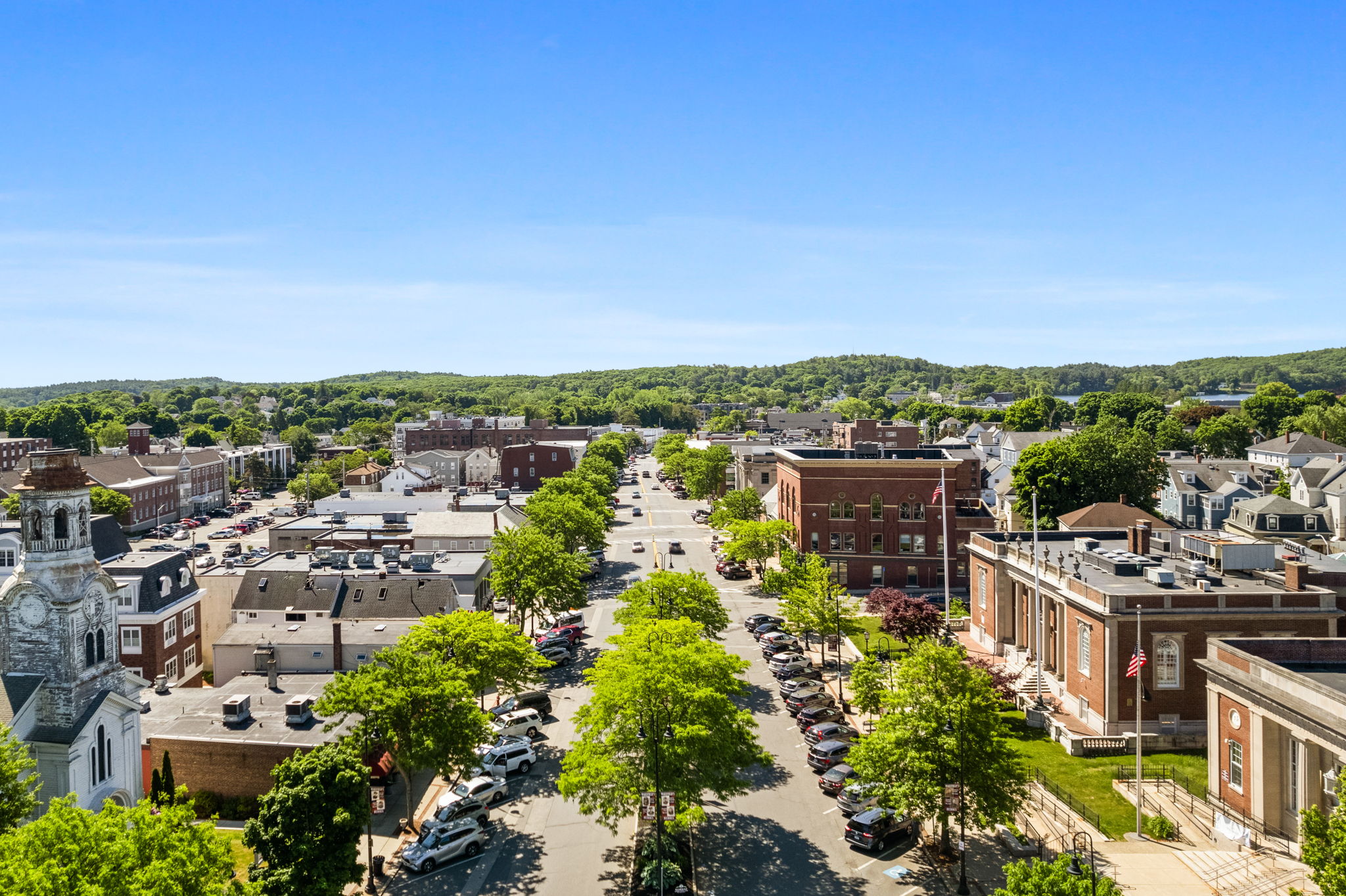 317 Main Street, Unit 7 Wakefield, MA 01880 - Photo 14 of 17 an aerial view of multiple house