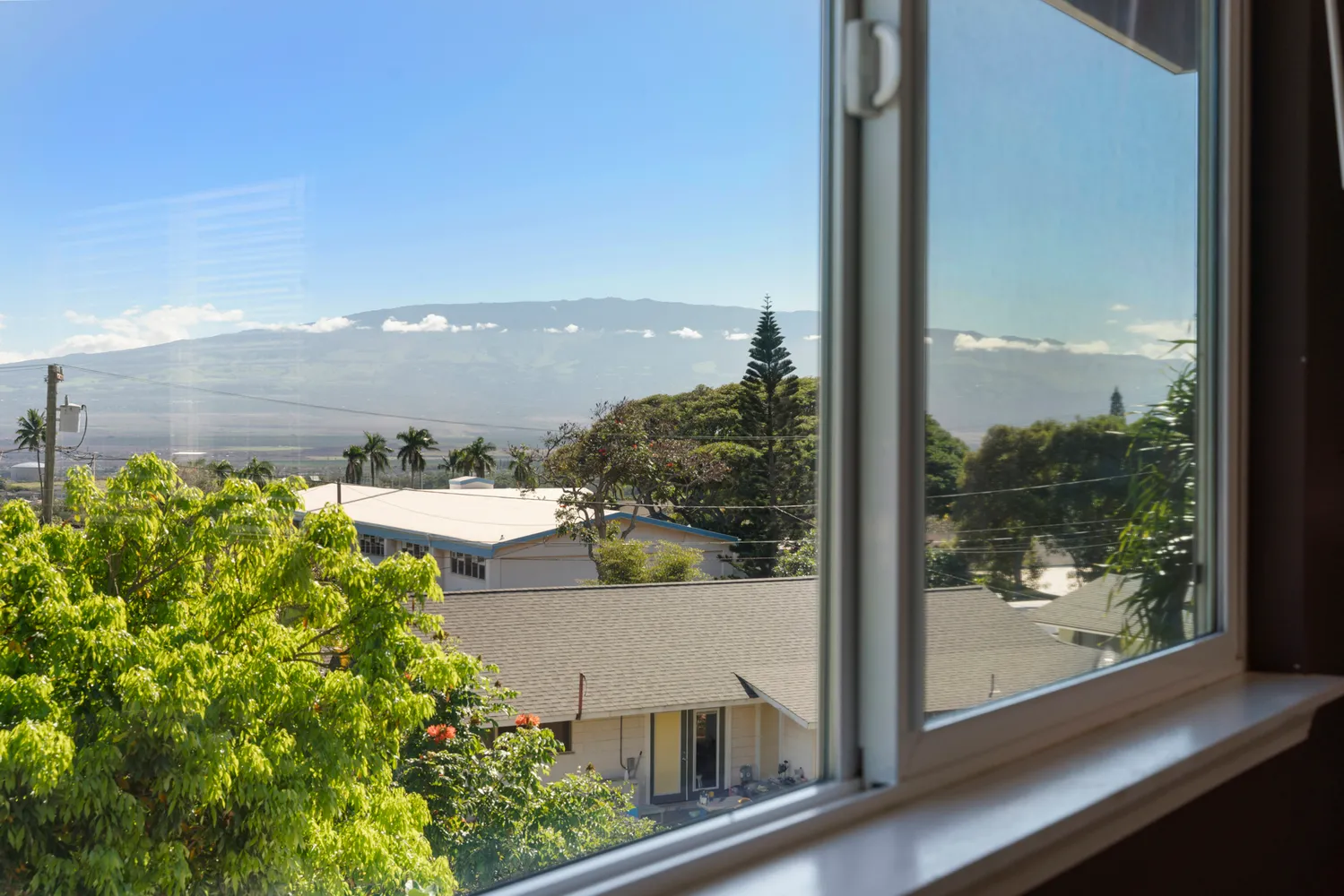 $975,000 | 223 Lau Oliwa Loop, Unit 38, Wailuku, HI 96793