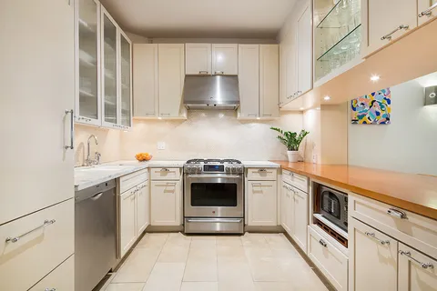 $2,650,000 | 55 Walker Street, Unit 4A | TriBeCa