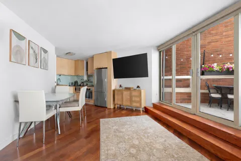 $3,995 | 206 East 95th Street, Unit 5C | Upper East Side