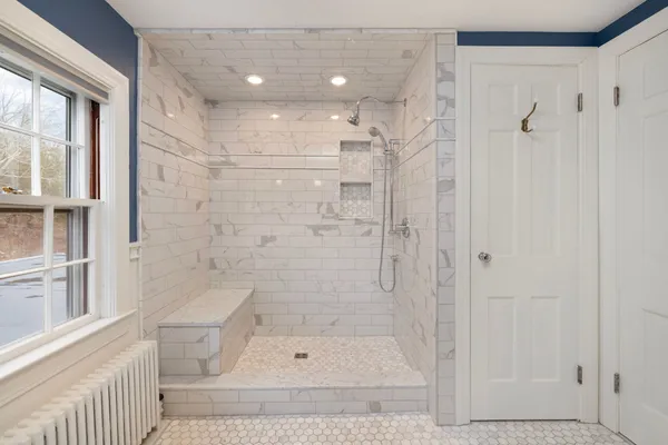 $1,495,000 | 555 Great Road, Lincoln, RI 02865