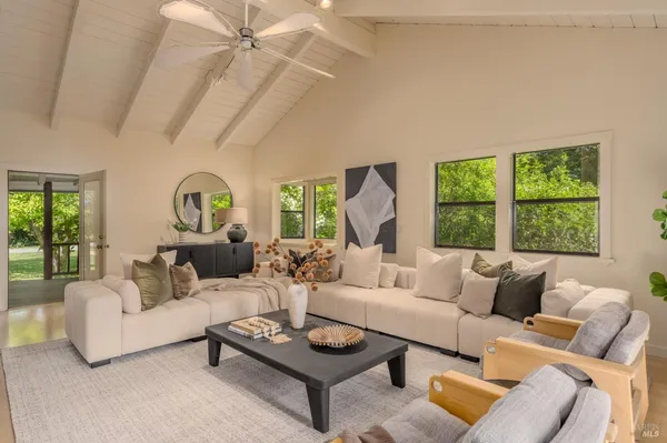 $2,450,000 | 18320-18330 Carriger Road, Sonoma, CA 95476