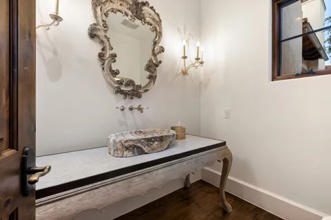 $11,900,000 | 6001 Krause Lane, Austin, TX 78738