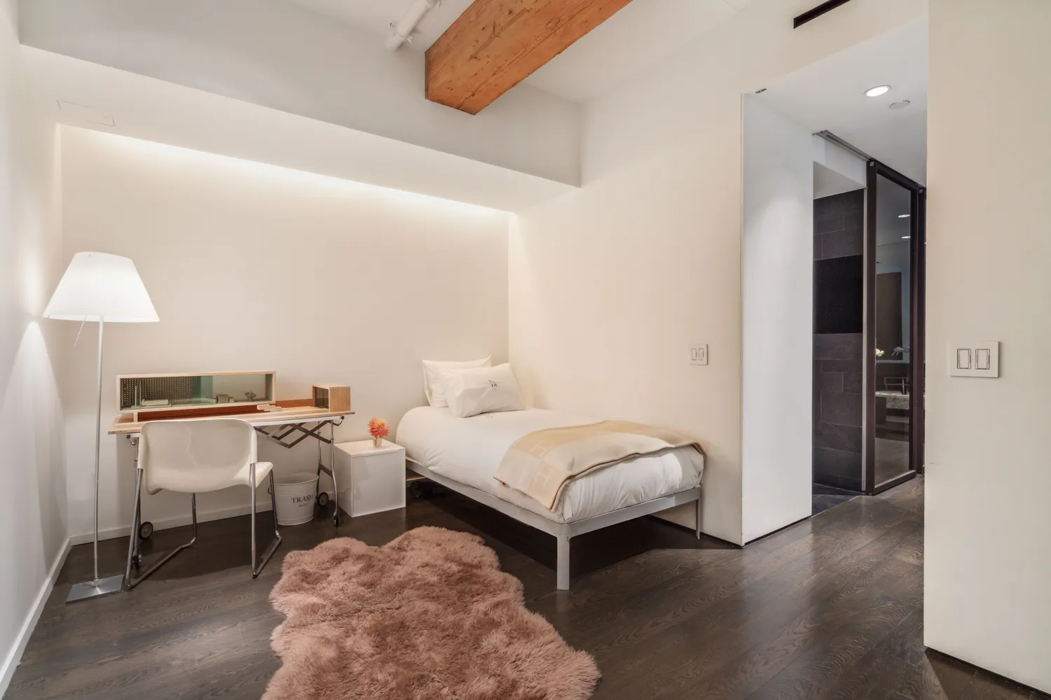 $2,998,000 | 497 Greenwich Street, Unit 2C | Hudson Square