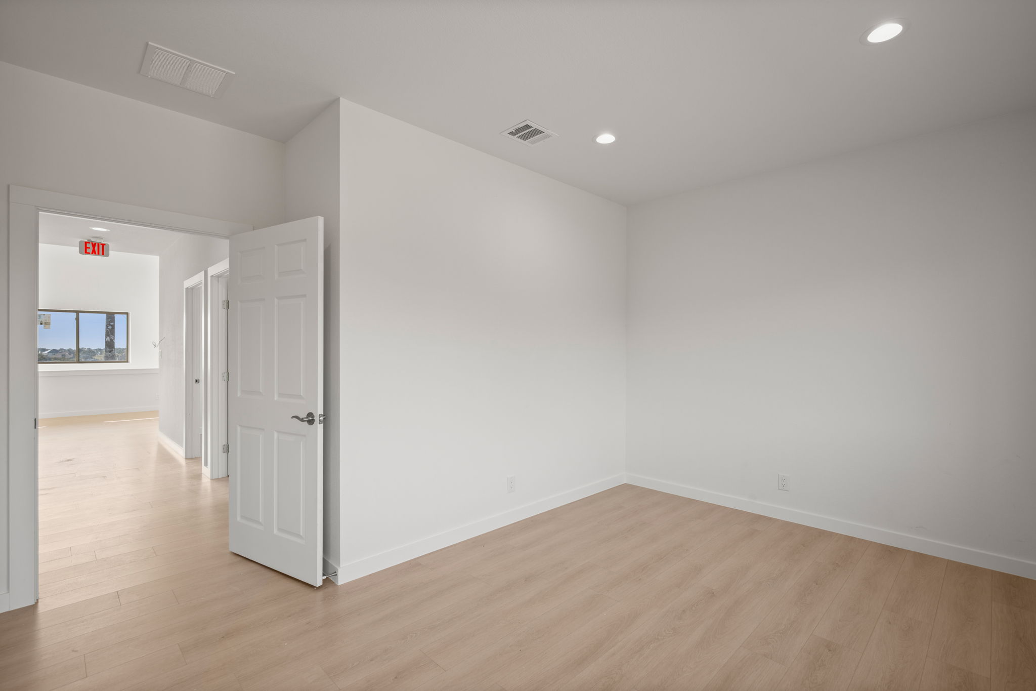 10020 Darden Hill Road, Unit 401 Austin, TX 78737 - Photo 30 of 50 a view of empty room