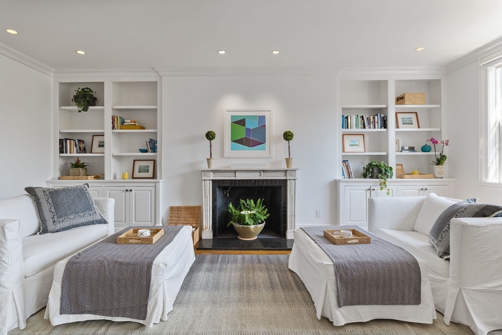 80 Beacon Street, Unit 9 Boston, MA 02108 - Photo 2 of 7