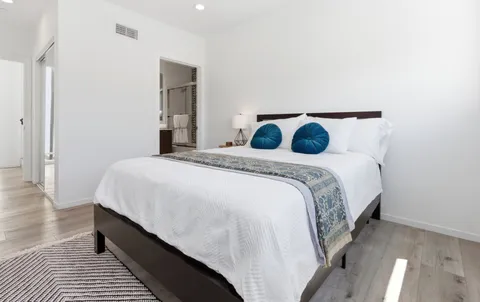 $899,000 | 4138 Normal Avenue, Los Angeles, CA 90029
