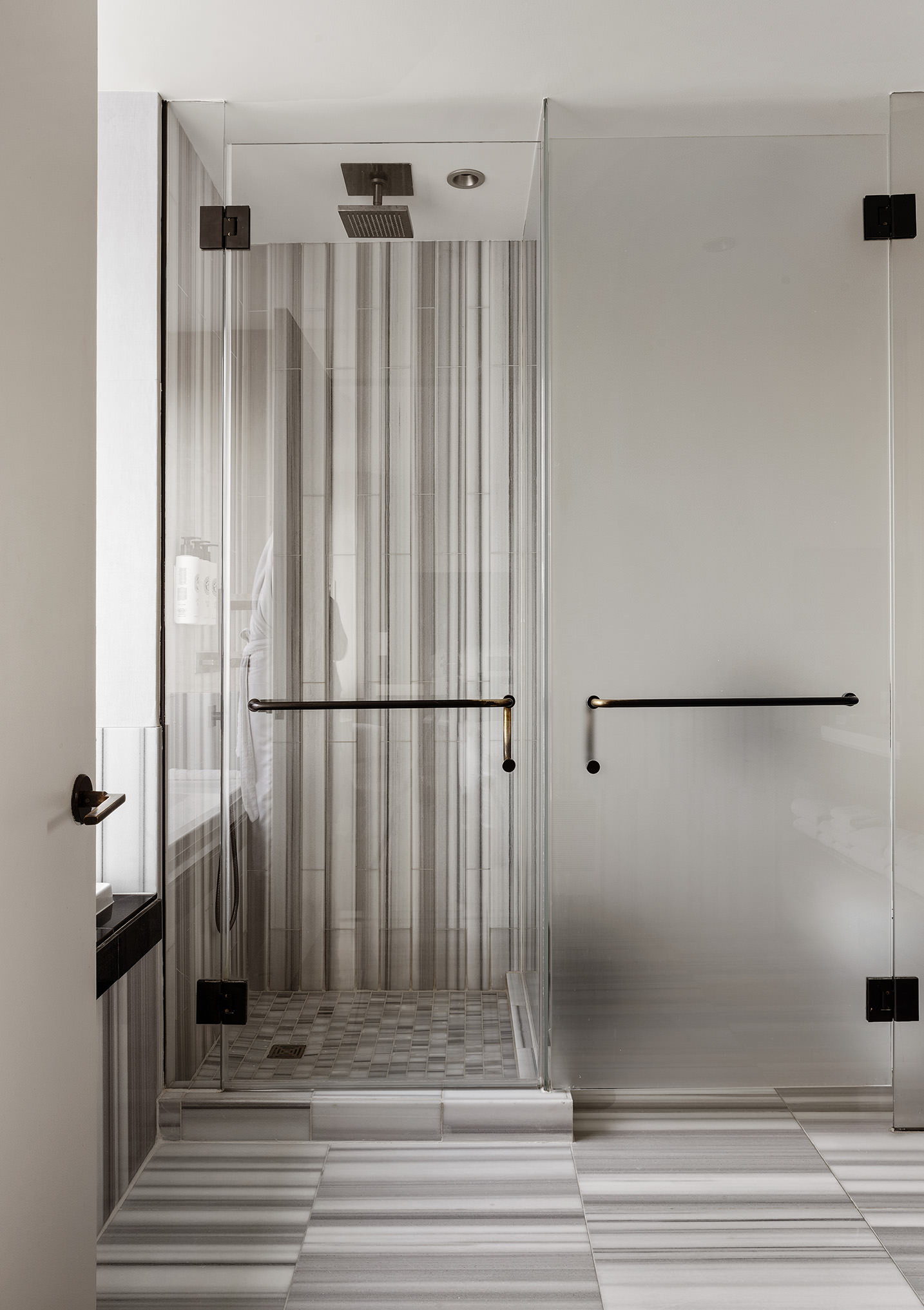 246 Spring Street, Unit 4104 Manhattan, NY 10013 - Photo 6 of 8 a view of a entryway