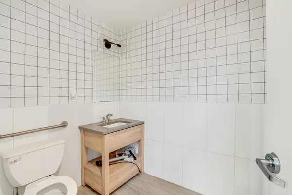 $3,500 | 535 DeKalb Avenue, Unit 1A | Bedford-Stuyvesant